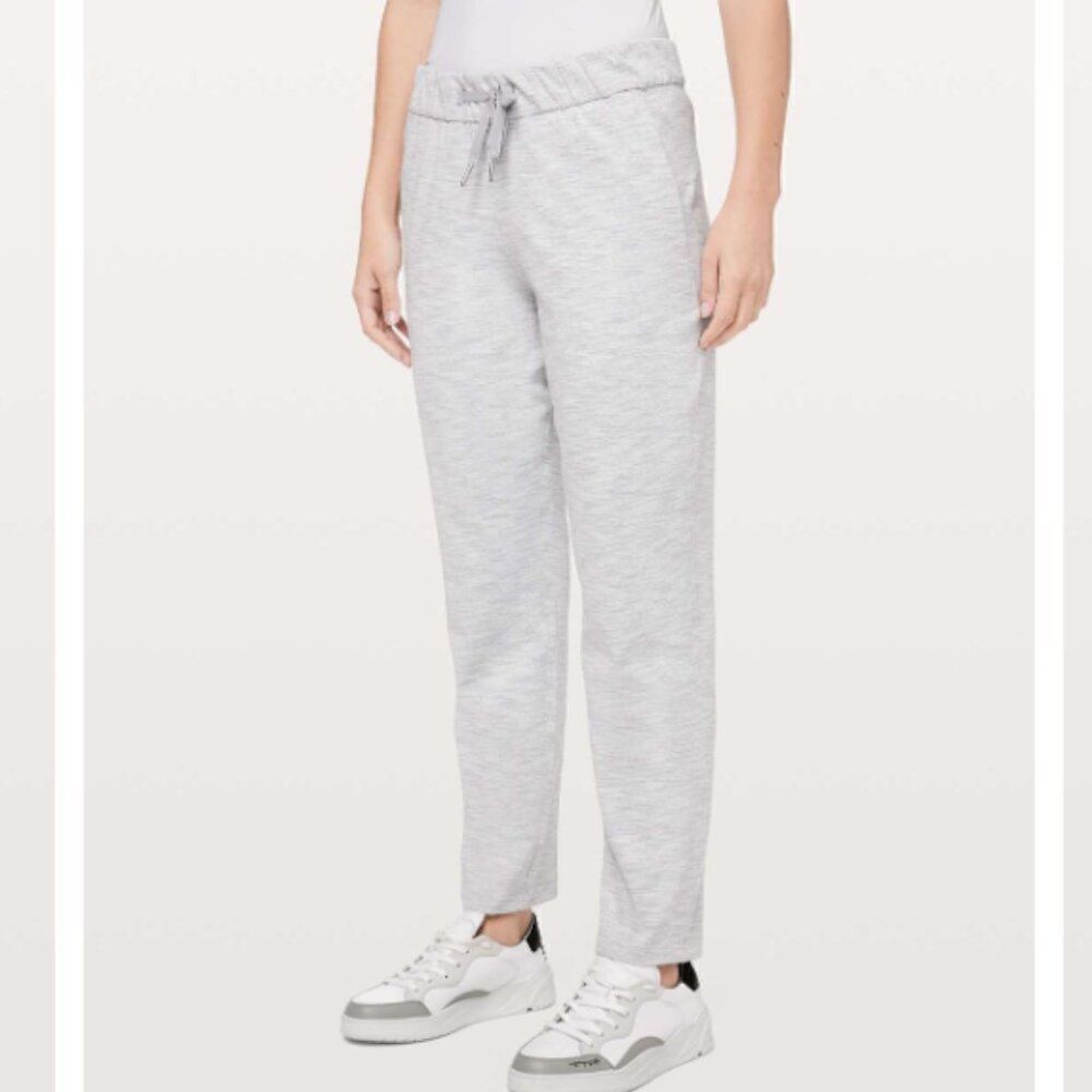 LULULEMON On The Fly Pant Size 6